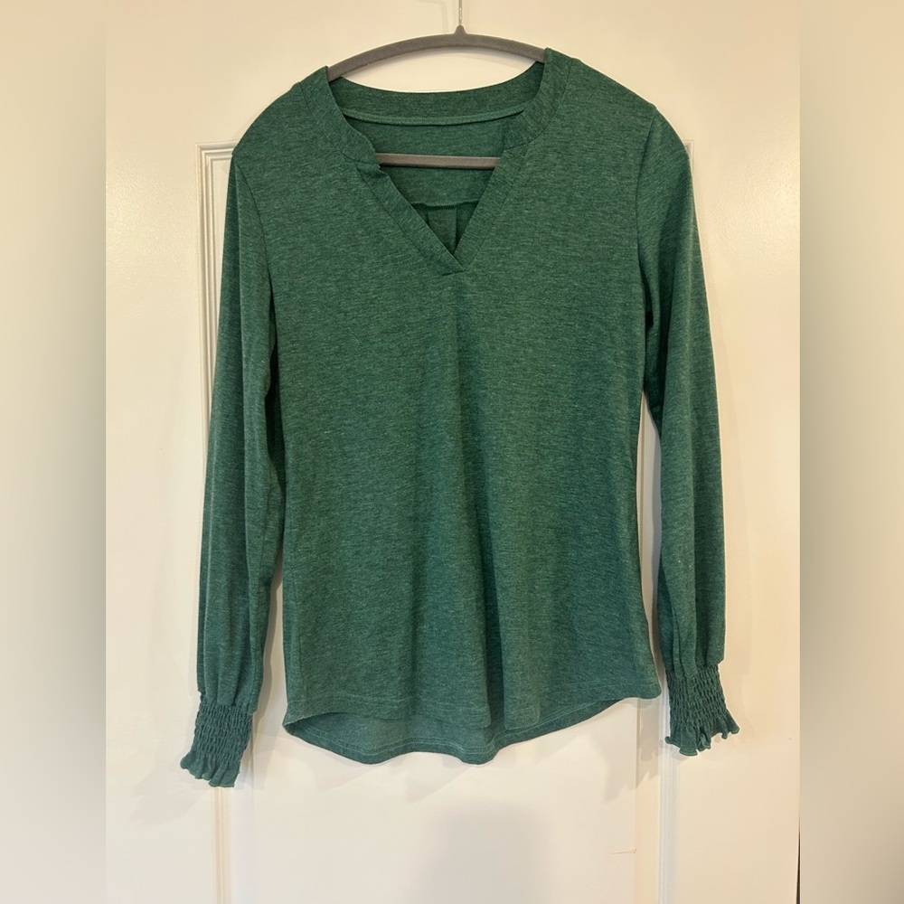 EUC Romanstii Women's V-Neck T-Shirts Loose Puff Long Sleeve Tunic Top - Picture 3 of 5